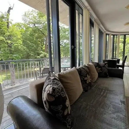 Molo شقة *
